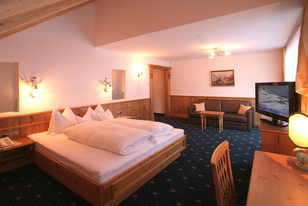 Hotel Fatlar Ишгъл Стая снимка