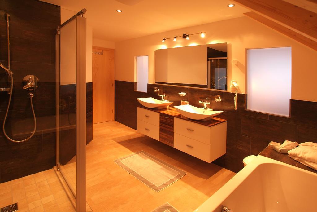 Hotel Fatlar Ишгъл Стая снимка