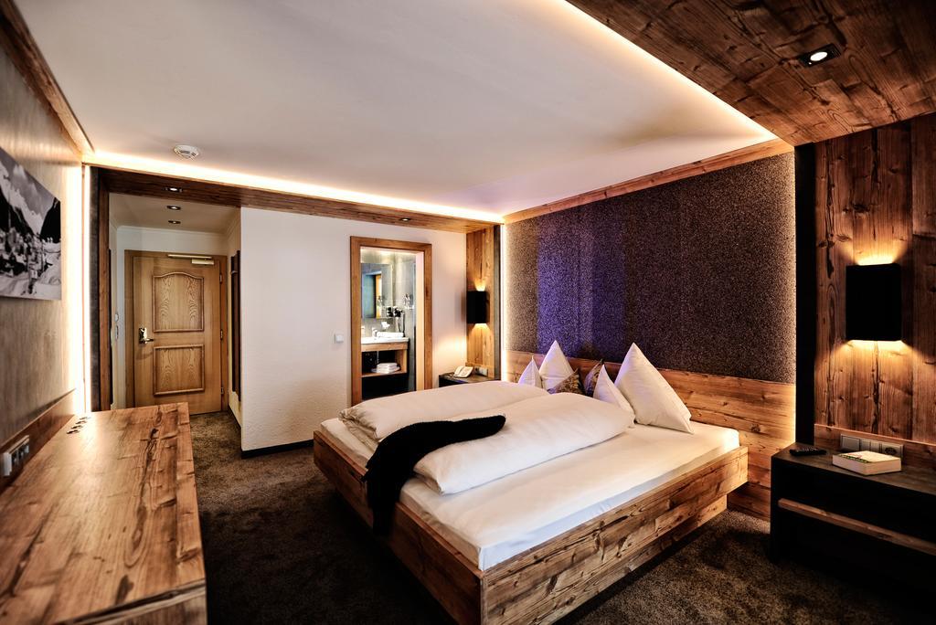 Hotel Fatlar Ишгъл Екстериор снимка